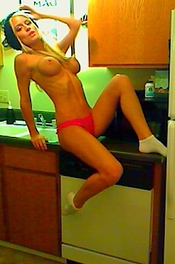Femme Topless In The Kitchen 09