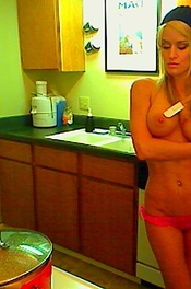 Femme Topless In The Kitchen 11