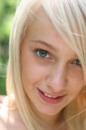 Poppy 02