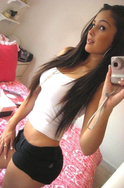 Tiny Titty Pretty 00