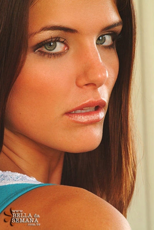 Renata Ramos 05
