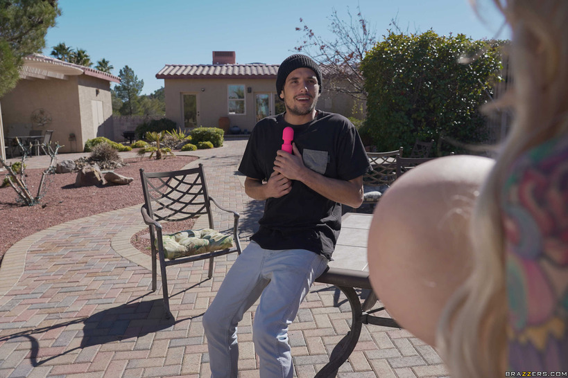 Writer's Cock Block 07