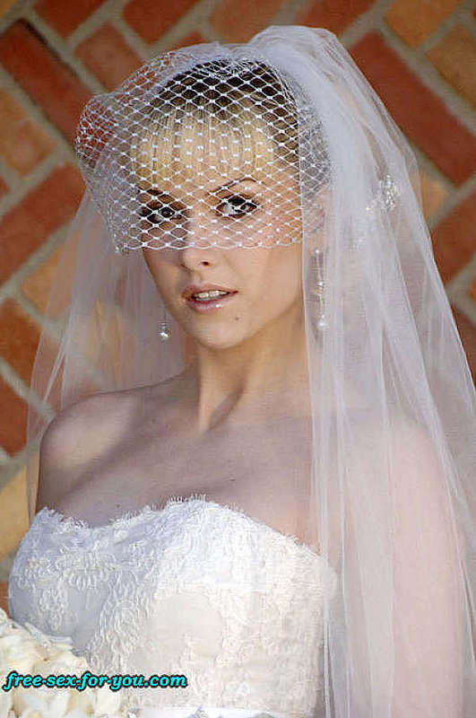 Tara Conner 13