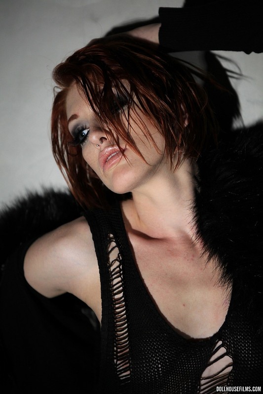 Virgina Mae Smoking Redhead Bitch 09