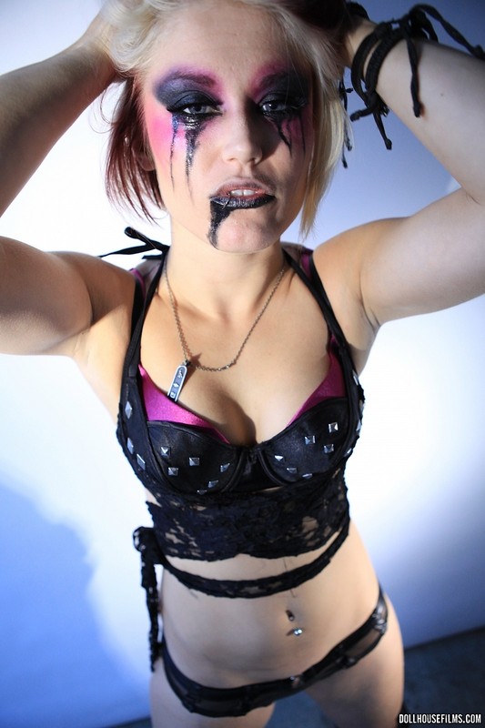 Nasty Bitch Ash Hollywood 08