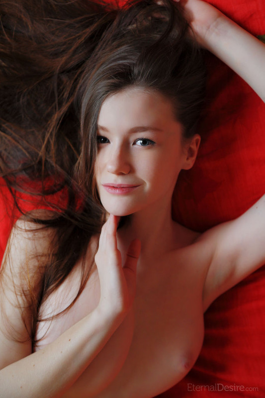 Emily Bloom 03