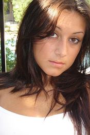 Luna - Orange Short 06