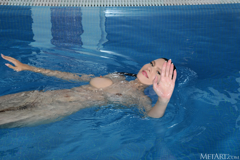 Nude Swim 20