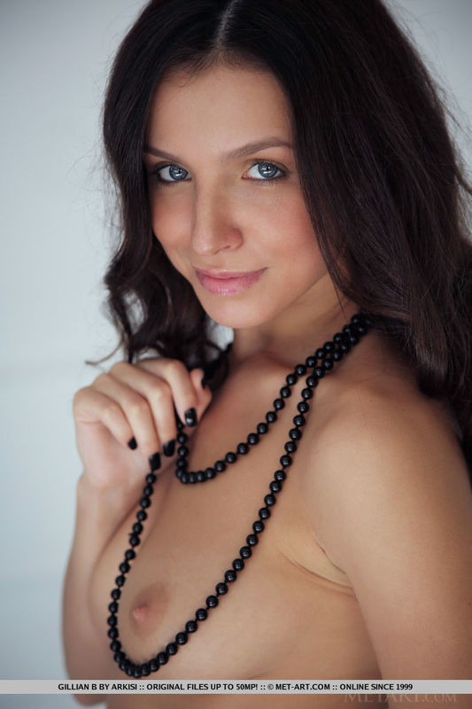 Innocent Teen Gillian B 13