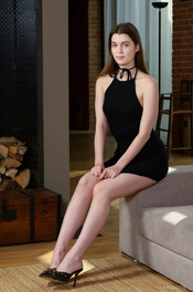 Danna's Debut 00