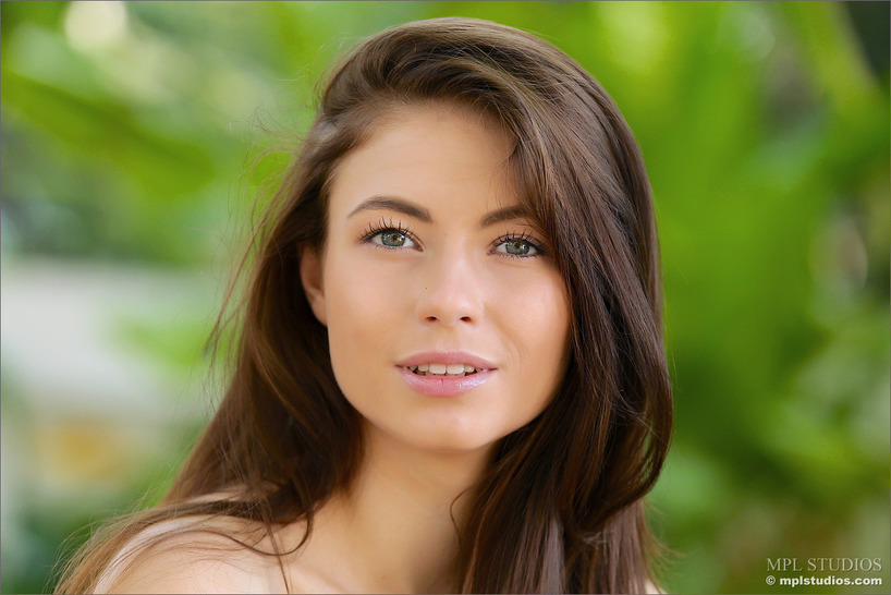 Tropical Desire 04