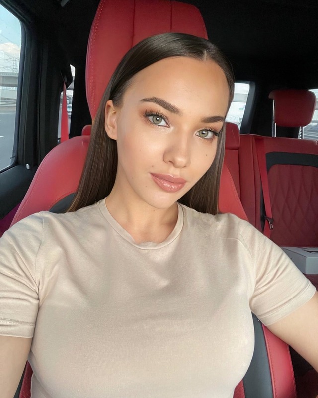 Kateryna Akulenko 12