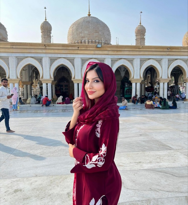 Glamorous Goddess in Designer Dresses: Elegant Boudoir Portrait Collection 08