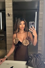Fantastic Curves / Nicole Trinidad 10