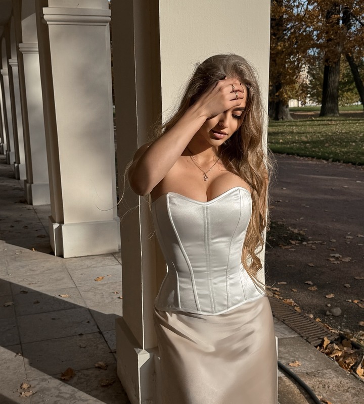 Viki Pervova Russian Busty Babe 24