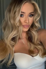 Veronika Gorska 00