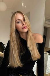Veronika Gorska 05