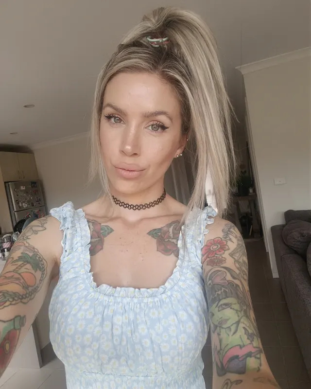 Cute But Weird | Sami Bambi 15