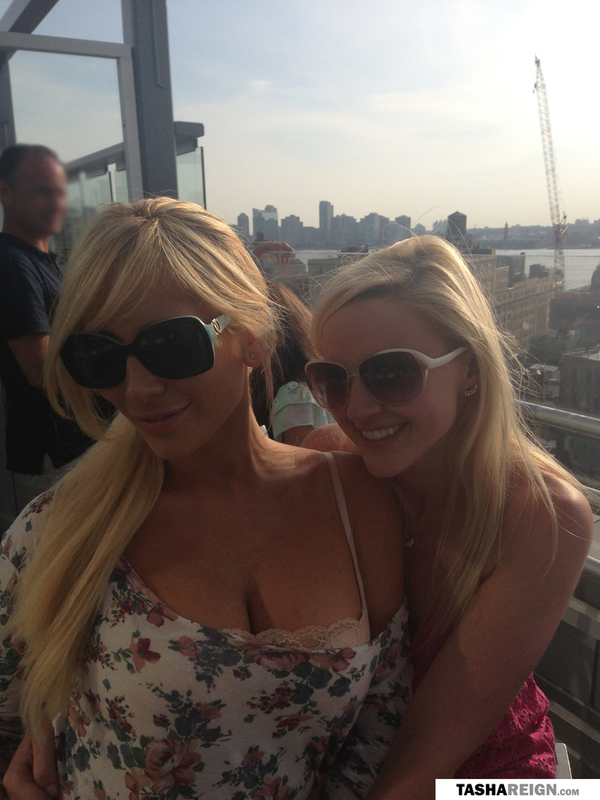 Blonde Bombshell Tahsa - Exclusive Pics 09