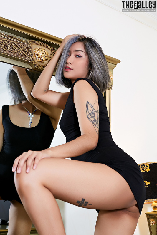Sweet Asian Babe Masturbating 03