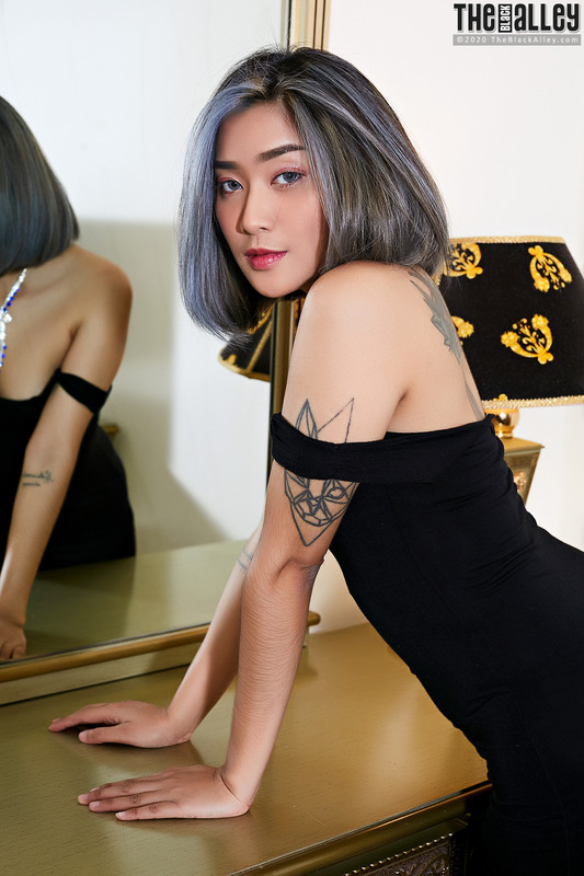 Sweet Asian Babe Masturbating 04