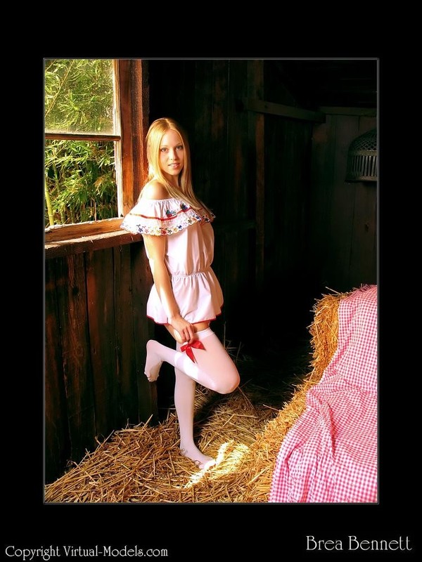 Virtual Farmer Daughter - With Brea 04