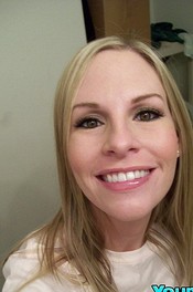 Aimee M Selfpics 04